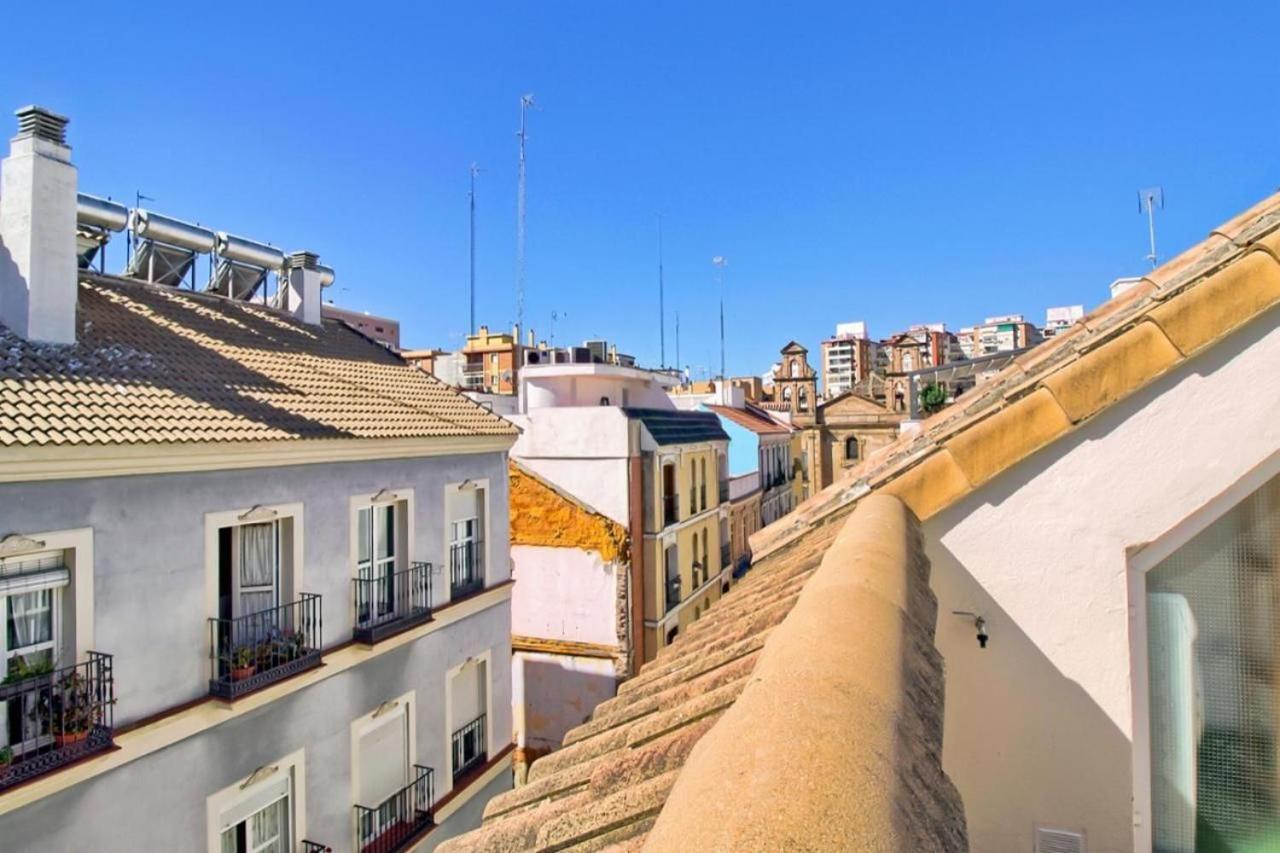 Atico Con Terraza Privada En Malaga Centro Lejlighed Eksteriør billede